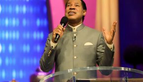 Pastor Chris Oyakhilome teching secret of change