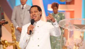 pastor chris healing streams
